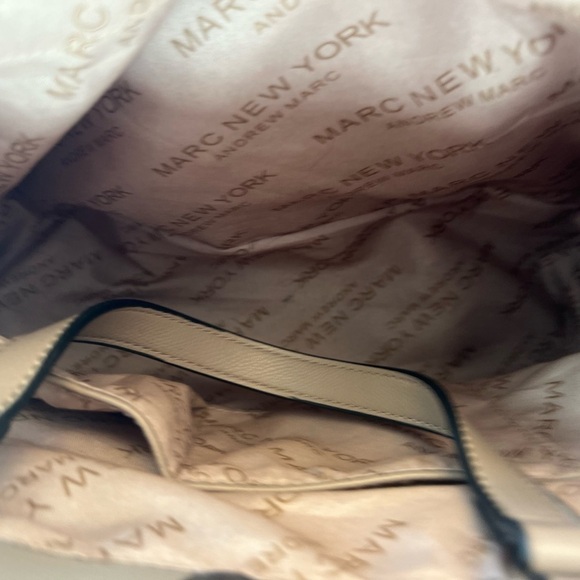 Marc New York Andrew Marc Purse - Picture 8 of 13